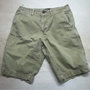 American Eagle Outfitters Longboard Flat Front Light Beige Khaki Shorts Men's 31
